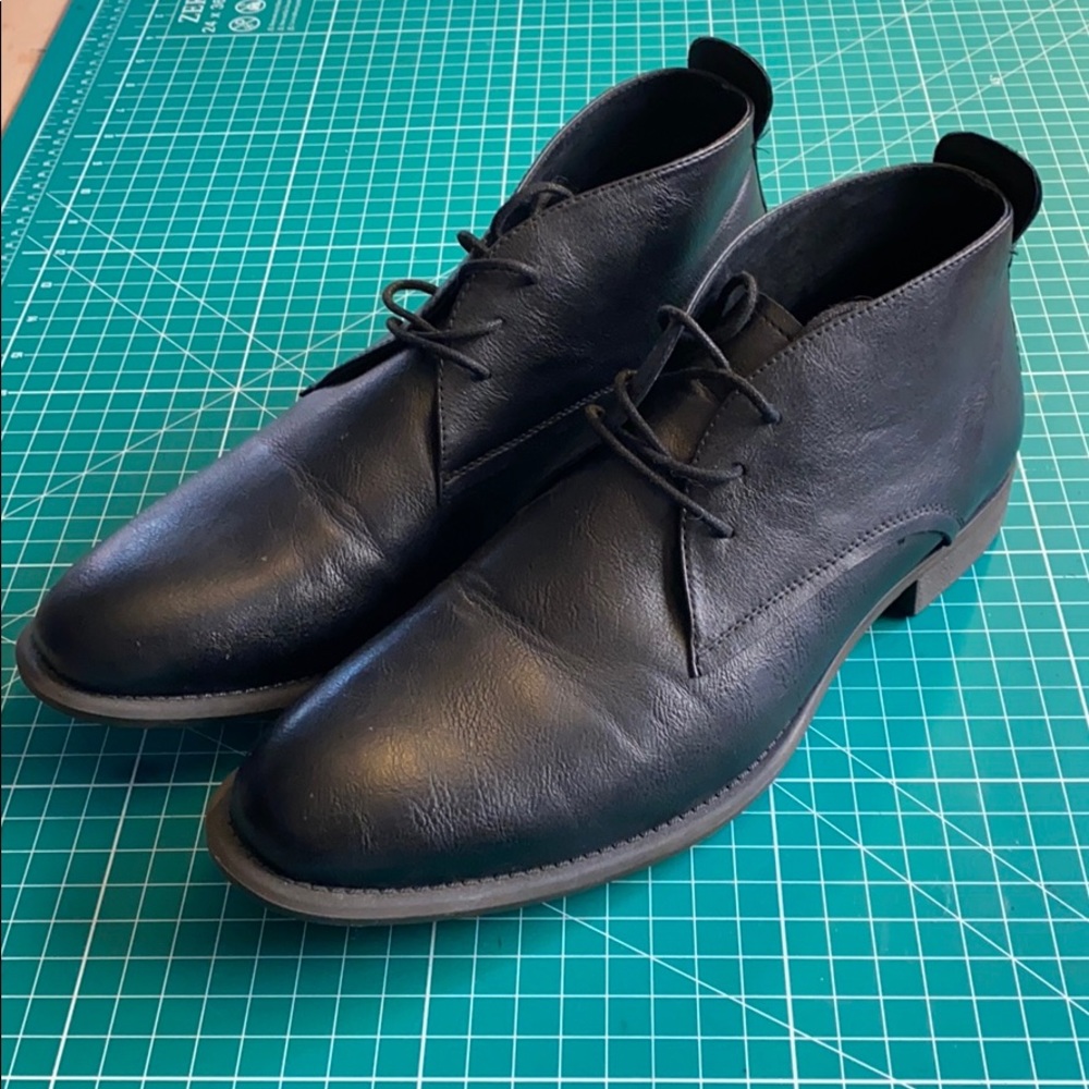 Kenneth Cole Chukka Boots - Size 11.5